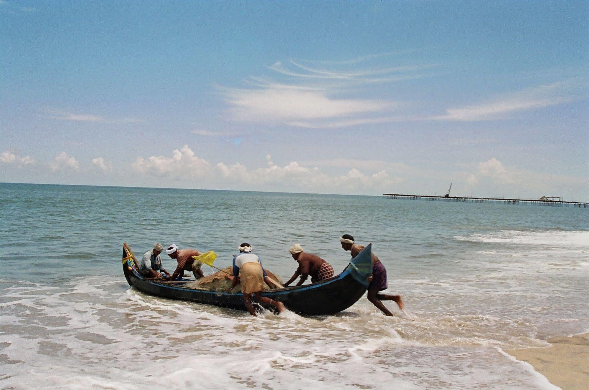 سكن رحيم Alappuzha المظهر الخارجي الصورة